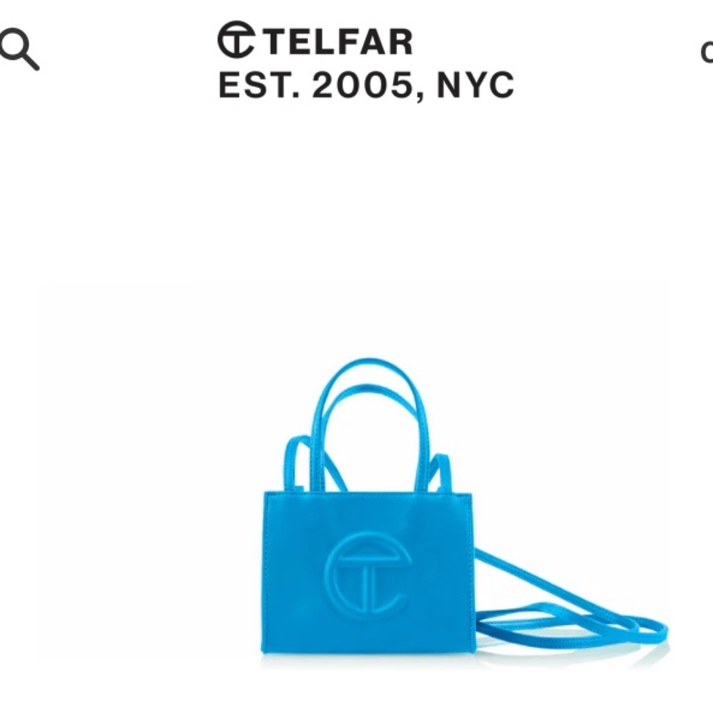 Cyan small shopping bag.